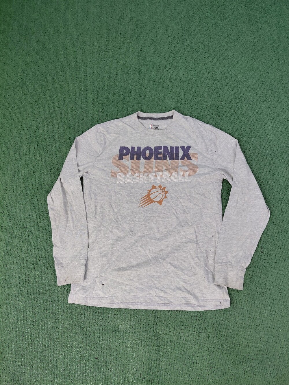 NBA Ultra Game Phoenix Suns Basketball Sports Gray Long Sleeve Shirt Sz Medium